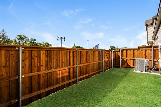 3040 Songbird Lane, Garland, TX 75043