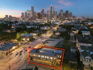 1719 Houston Avenue, Houston, TX 77007