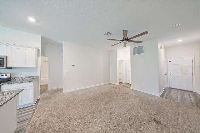 35210 DAISY MEADOW LOOP, Zephyrhills, FL 33541