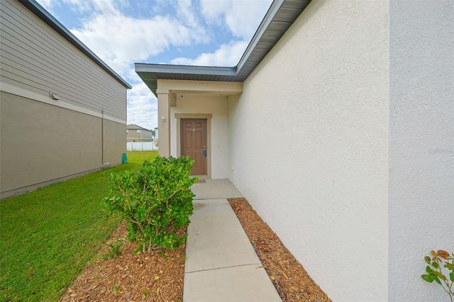 35210 DAISY MEADOW LOOP, Zephyrhills, FL 33541