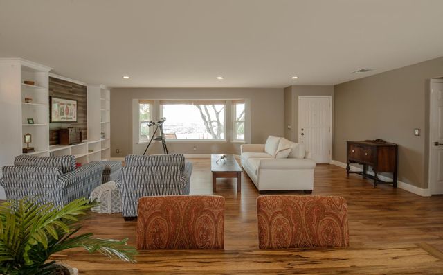 29395 Revis Road, Coarsegold, CA 93614