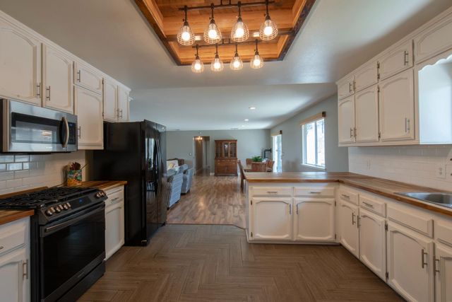 29395 Revis Road, Coarsegold, CA 93614