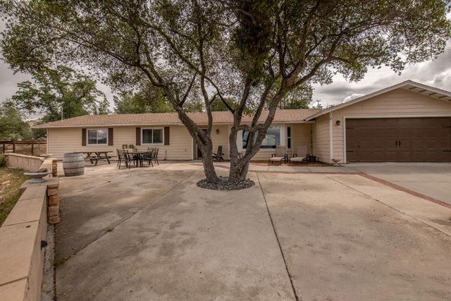 29395 Revis Road, Coarsegold, CA 93614