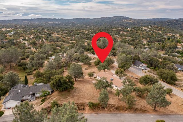 29395 Revis Road, Coarsegold, CA 93614