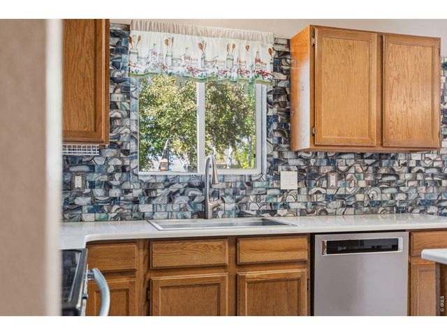 363 Sunmountain Dr, Loveland, CO 80538