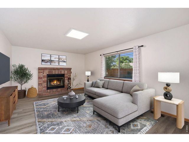 363 Sunmountain Dr, Loveland, CO 80538