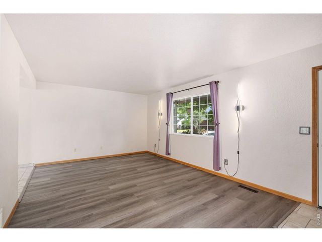 363 Sunmountain Dr, Loveland, CO 80538