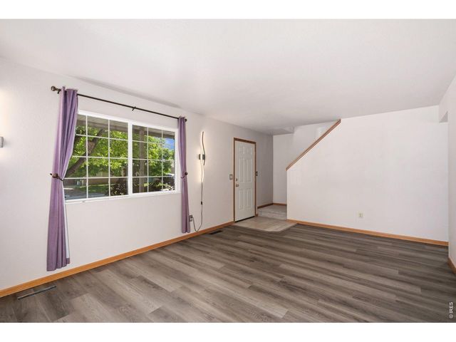 363 Sunmountain Dr, Loveland, CO 80538