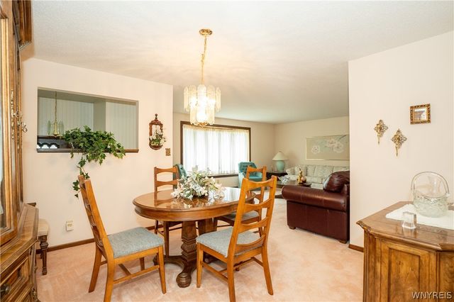 17 Mayberry Drive East, Cheektowaga, NY 14227