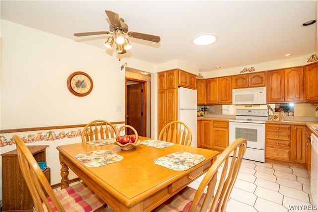 17 Mayberry Drive East, Cheektowaga, NY 14227