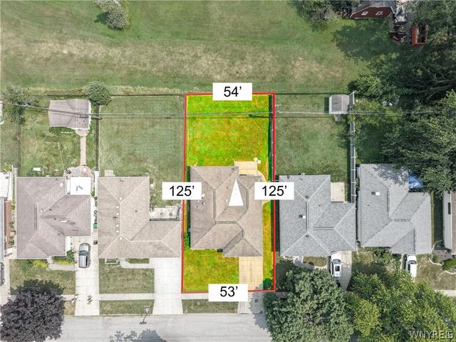 17 Mayberry Drive East, Cheektowaga, NY 14227