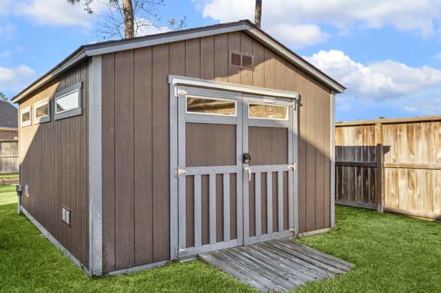 12606 Walther Court, Magnolia, TX 77354