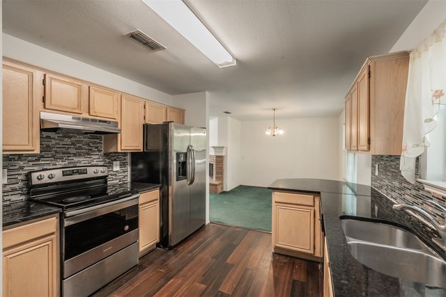 5825 Terra Drive, Arlington, TX 76017