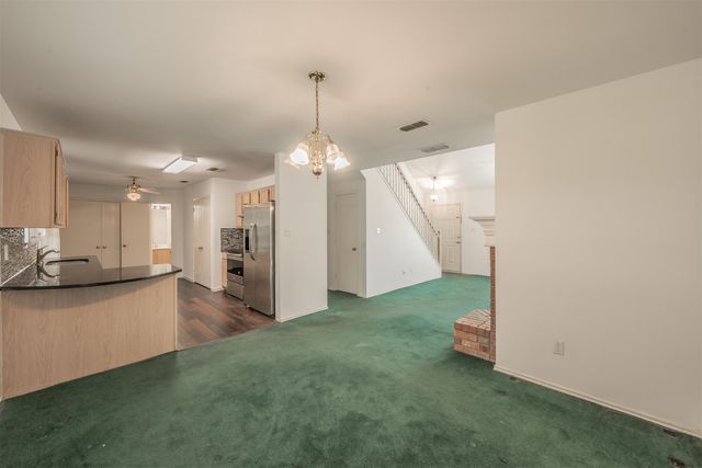 5825 Terra Drive, Arlington, TX 76017