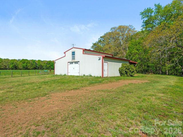16160 Hopewell Church Road, Midland, NC 28107