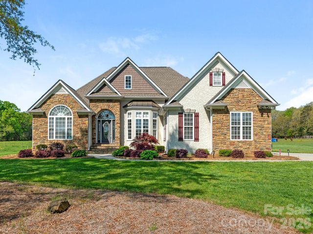 16160 Hopewell Church Road, Midland, NC 28107