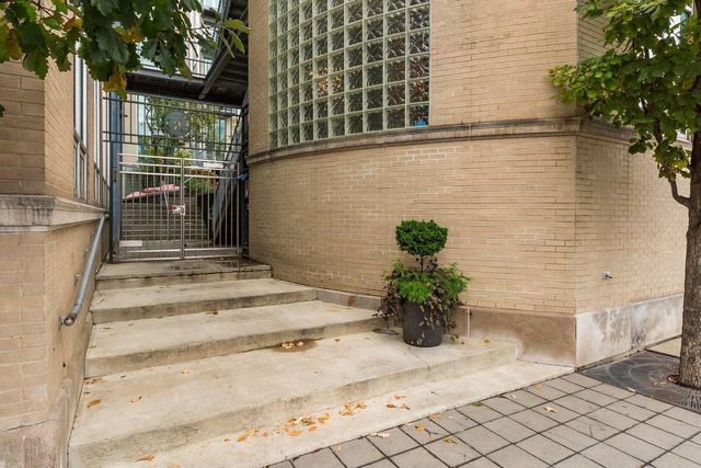 60 E Spring Street, 317, Columbus, OH 43215