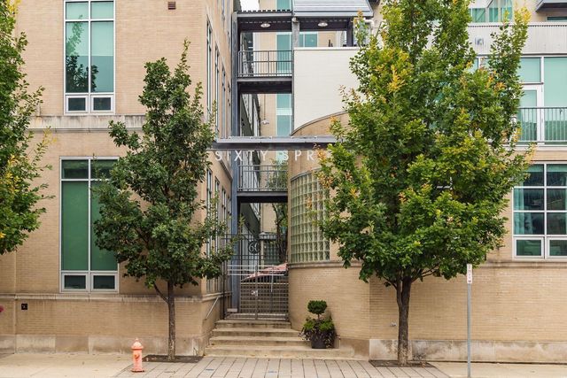 60 E Spring Street, 317, Columbus, OH 43215