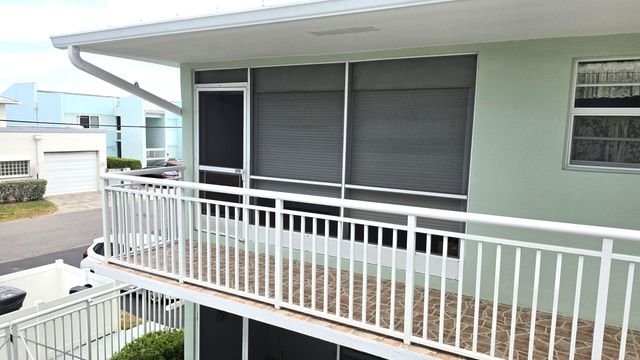 2100 NE 38th Street 219, Lighthouse Point, FL 33064