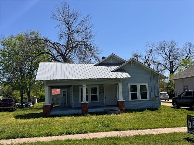 502 N Virginia Street, Terrell, TX 75160