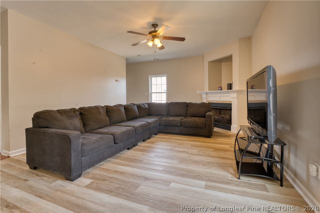 2237 Sir Michael Drive, Hope Mills, NC 28348