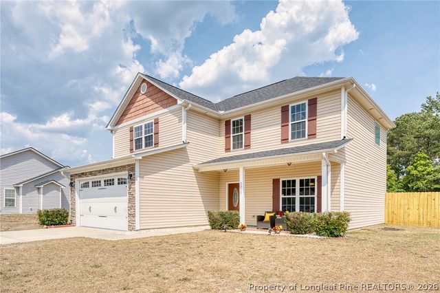 2237 Sir Michael Drive, Hope Mills, NC 28348