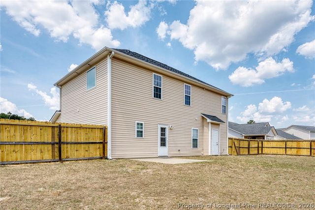 2237 Sir Michael Drive, Hope Mills, NC 28348