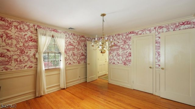 1 Roselle Ave, Cranford Twp., NJ 07016