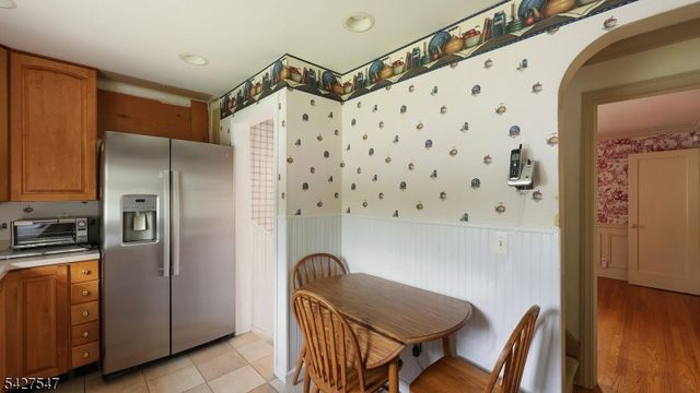 1 Roselle Ave, Cranford Twp., NJ 07016