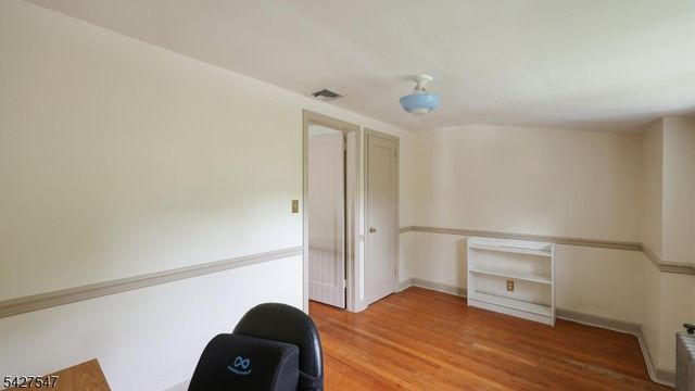 1 Roselle Ave, Cranford Twp., NJ 07016