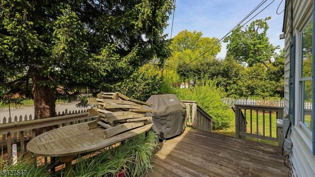 1 Roselle Ave, Cranford Twp., NJ 07016