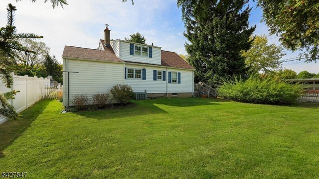 1 Roselle Ave, Cranford Twp., NJ 07016