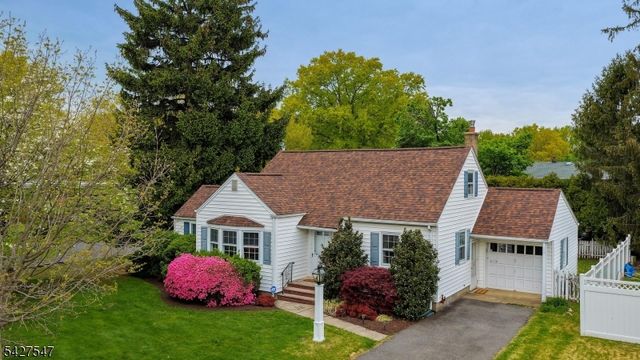 1 Roselle Ave, Cranford Twp., NJ 07016