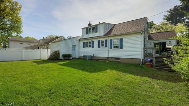 1 Roselle Ave, Cranford Twp., NJ 07016