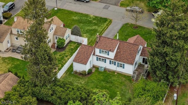 1 Roselle Ave, Cranford Twp., NJ 07016