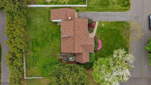 1 Roselle Ave, Cranford Twp., NJ 07016
