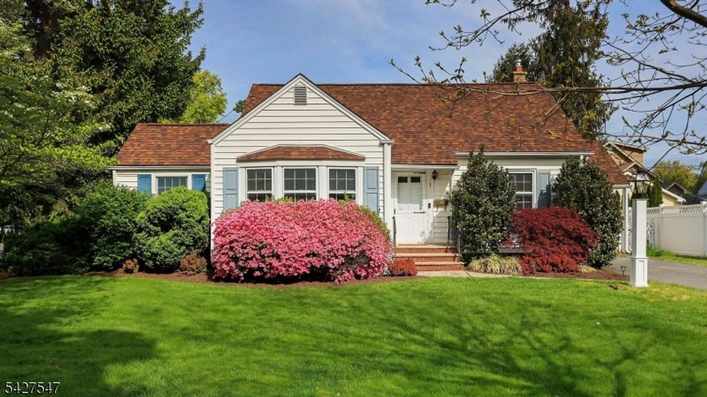 1 Roselle Ave, Cranford Twp., NJ 07016