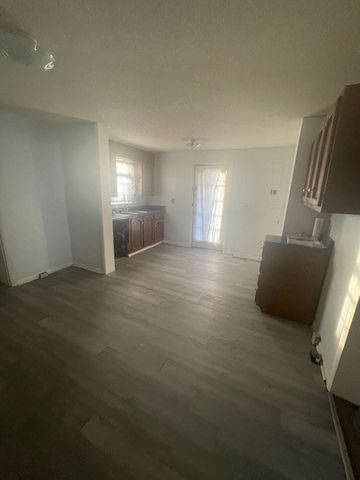 514 Hayes Ave, Lawrenceburg, TN 38464