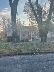 514 Hayes Ave, Lawrenceburg, TN 38464