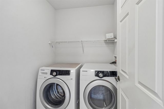 2200 Hart Avenue 2, Des Moines, IA 50320