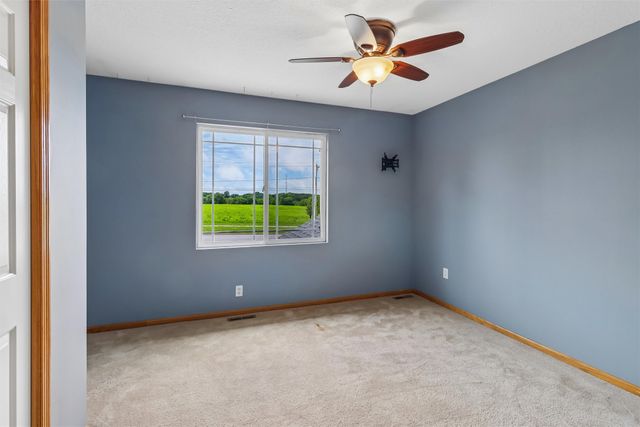 2200 Hart Avenue 2, Des Moines, IA 50320