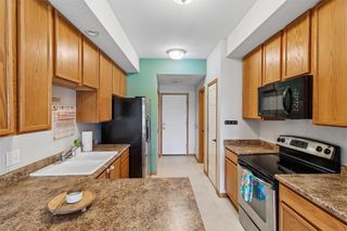 2200 Hart Avenue 2, Des Moines, IA 50320