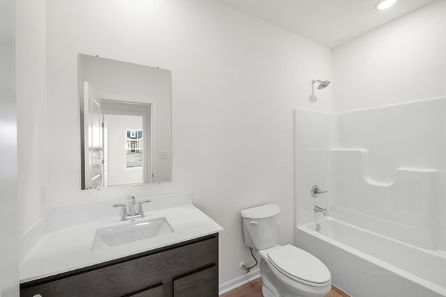 6176 River Run Avenue, Portage, IN 46368