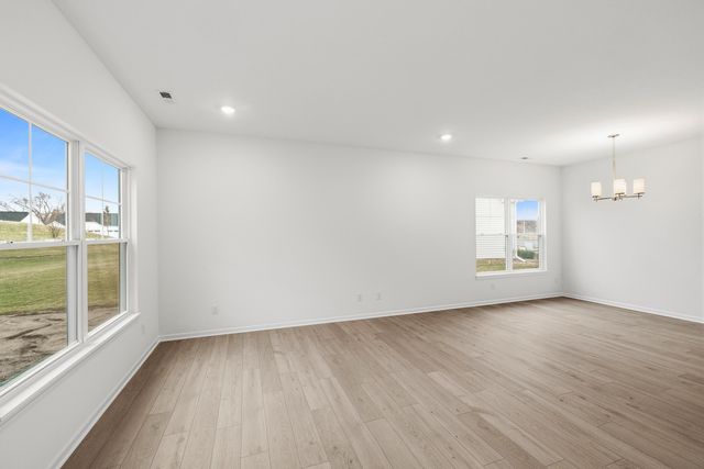 6176 River Run Avenue, Portage, IN 46368