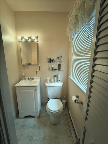 106 ELISE DR, Center Twp, PA 16001
