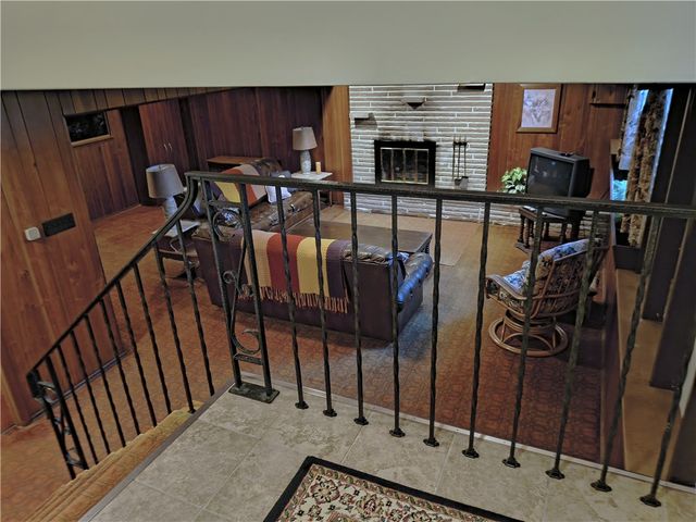 106 ELISE DR, Center Twp, PA 16001