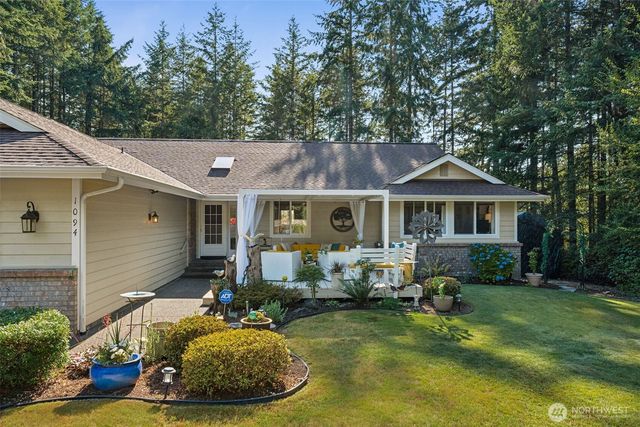 1094 SW Depot Court, Port Orchard, WA 98367