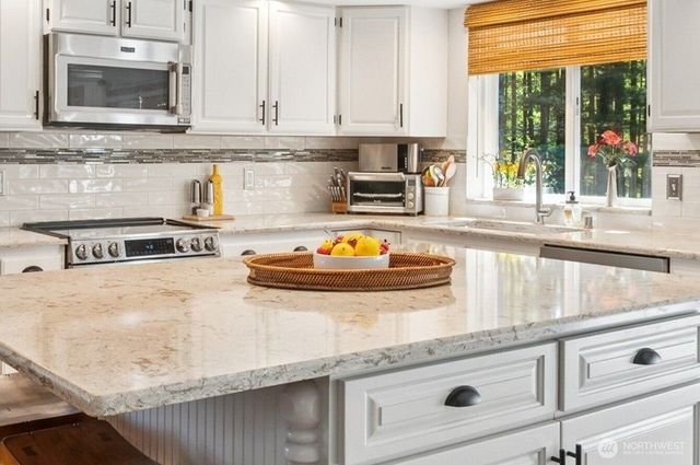 1094 SW Depot Court, Port Orchard, WA 98367