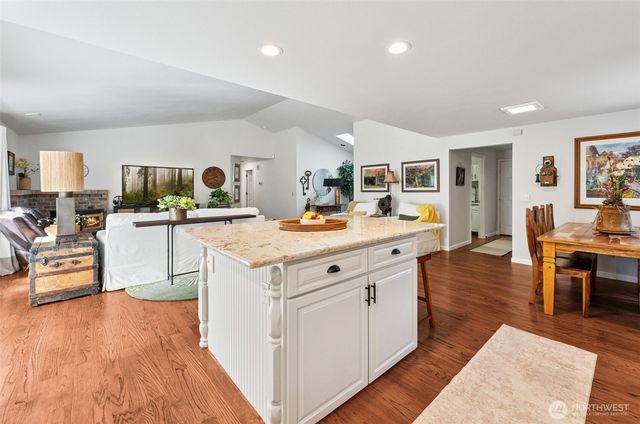 1094 SW Depot Court, Port Orchard, WA 98367