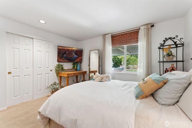 1094 SW Depot Court, Port Orchard, WA 98367